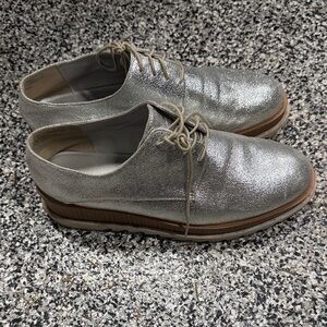 Treasure & Bond Silver Women's Oxfords, US 9